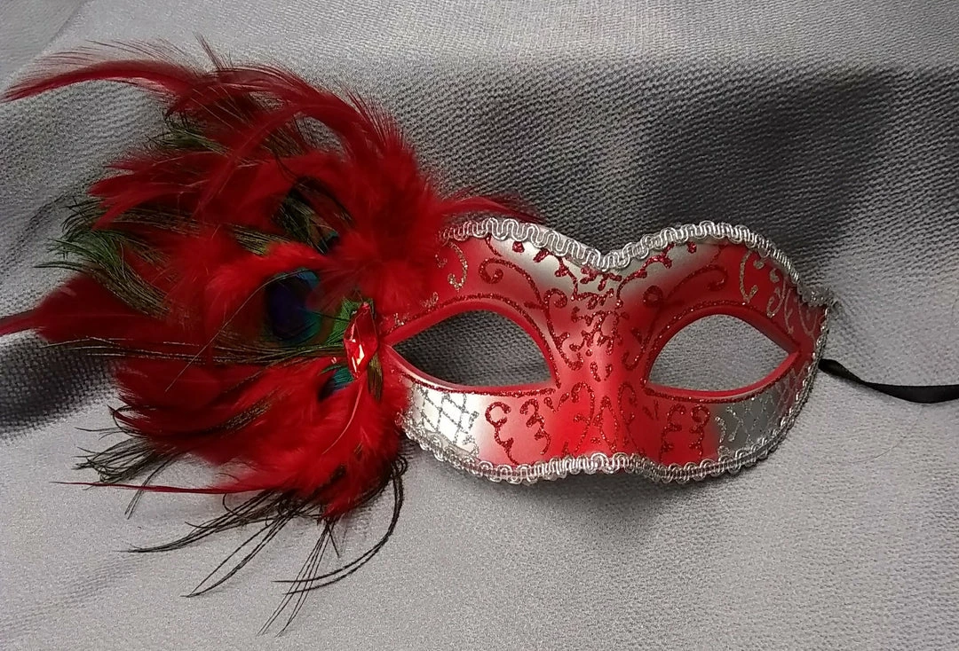 KBW Global Corp Venetian Mask W/ Feathers 8 KBW Global Corp Venetian Mask W/ Feathers